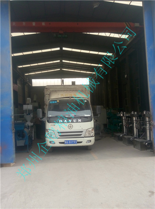 號外號外企鵝小型榨油機部又發貨了(圖1)