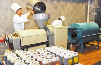 提高榨油機使用壽命有哪些小妙招?(圖2) 提高榨油機使用壽命有哪些小妙招?(圖2)